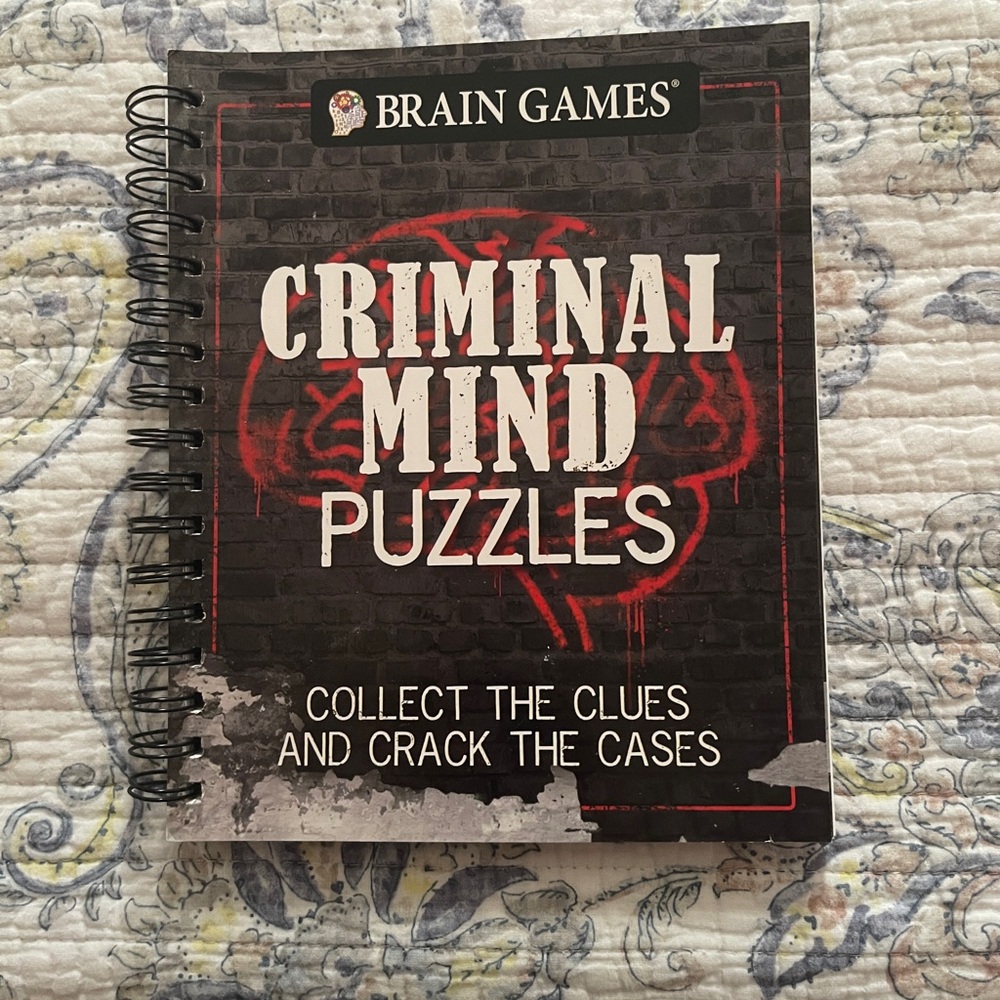 Criminal Mind Puzzles - Black and Red